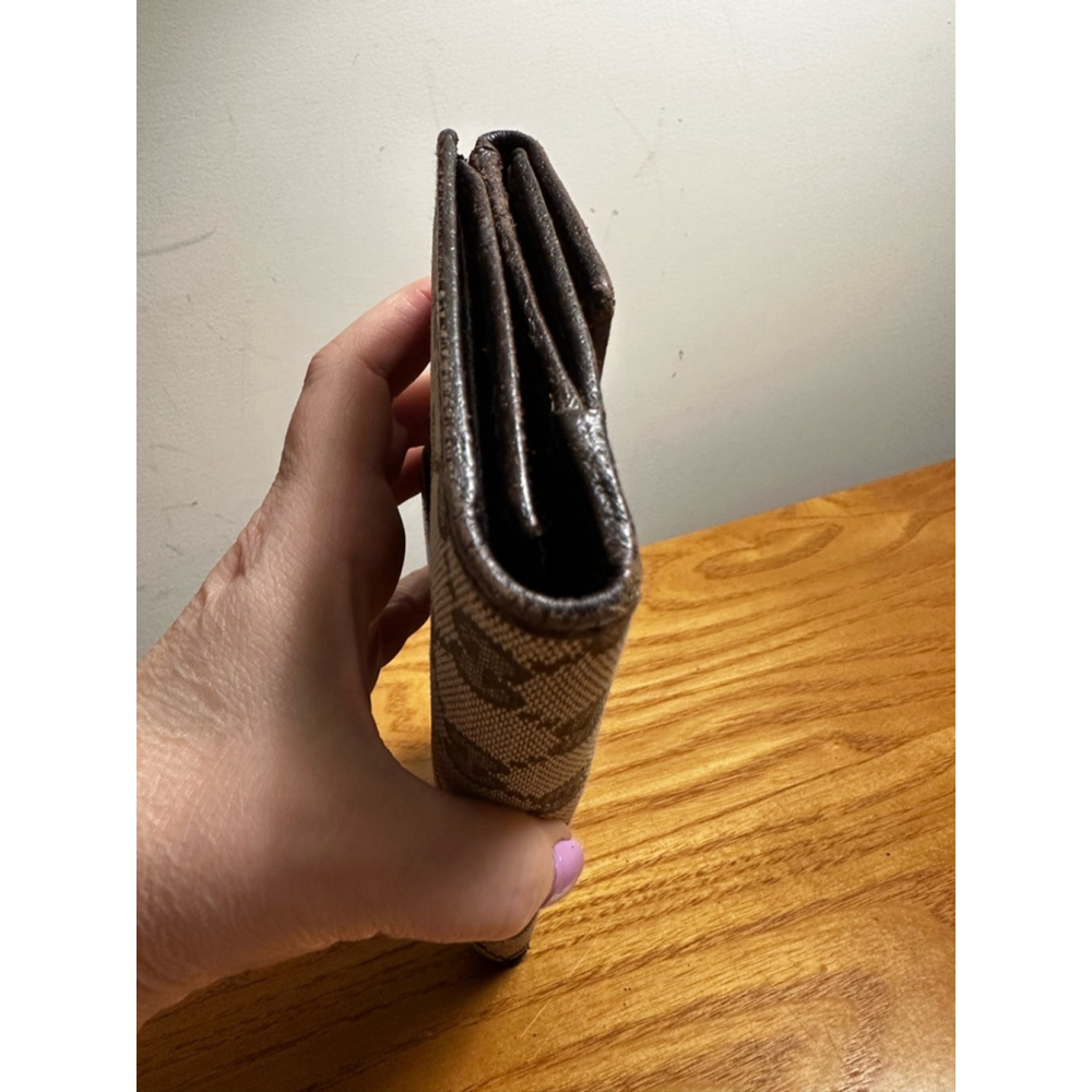 Gucci Brown Beige Canvas Long Flap Wallet - Picture 4 of 12